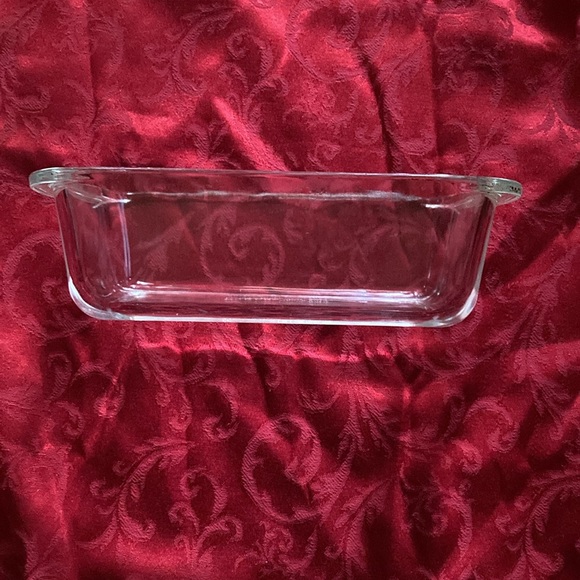 Pyrex loaf pan - Picture 2 of 4